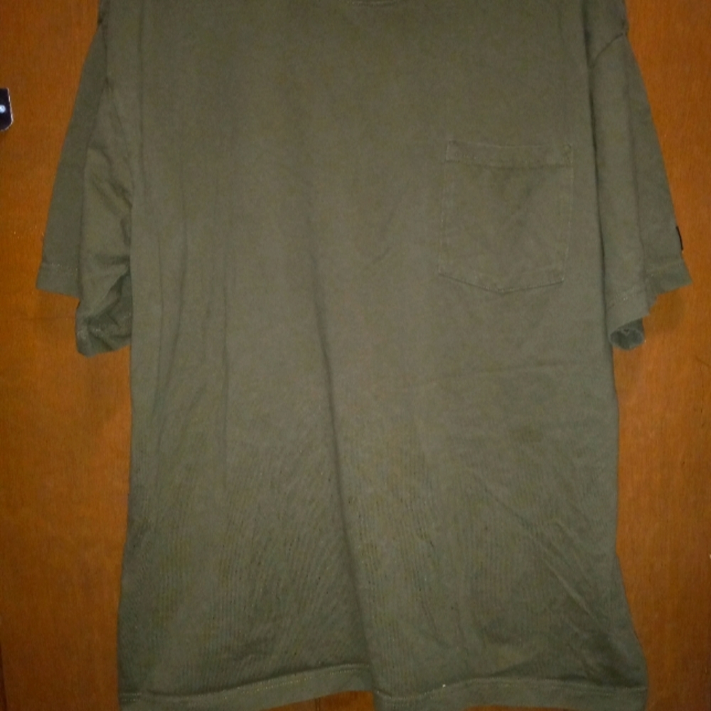 Men's shirt